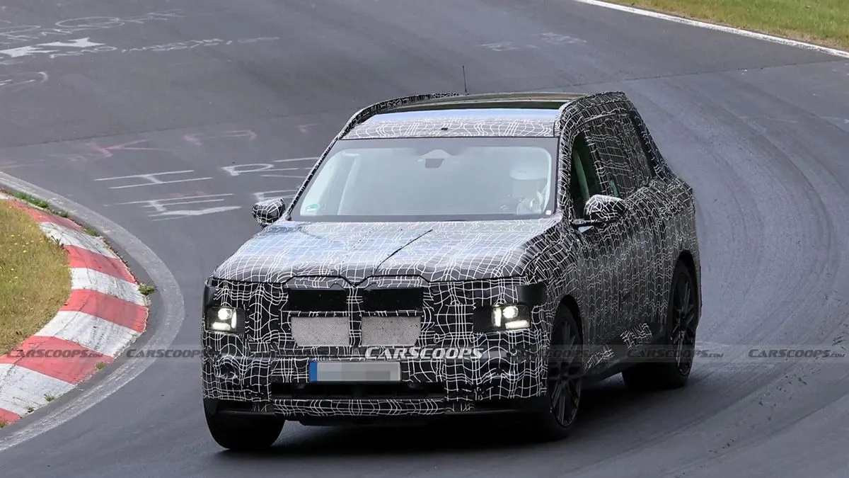 BMW X7 нового покоління: V8, Neue Klasse та електричний iX7