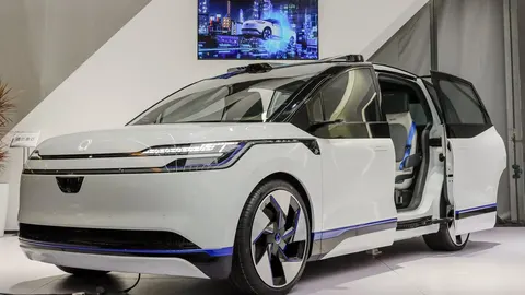 Китай затвердив план масового впровадження автономного транспорту до 2030 року