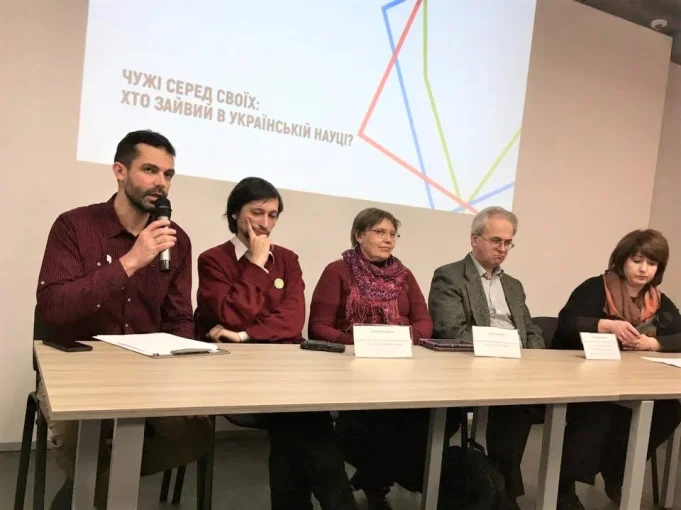 Количество диссертаций в Украине снизилось на 15%, а качество – на том же уровне
